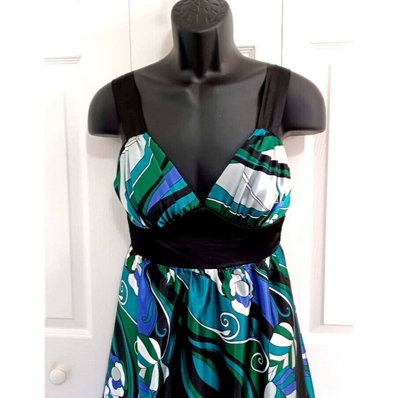 Speechless Junior Sz 7 Sundress Party Dress-Purple Blue/Green Floral/Blk Tulle - Picture 6 of 15